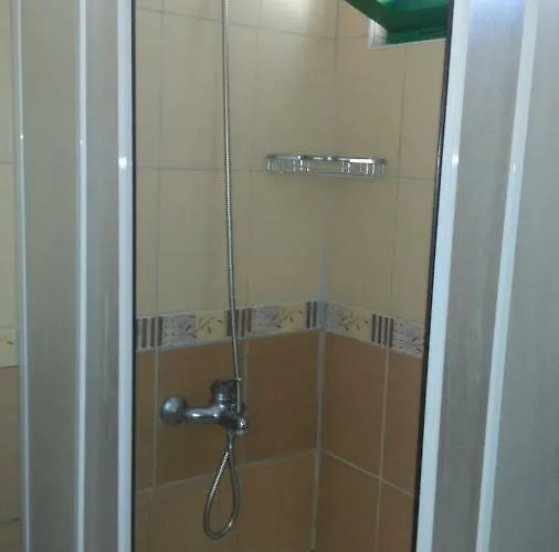 Ξενοδοχείο με διαμερίσματα Avlu 1 3*