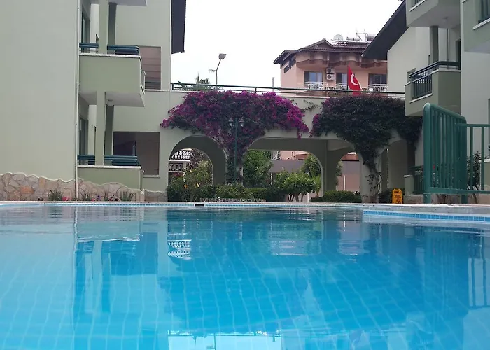 Avlu 1 Apartahotel 3*