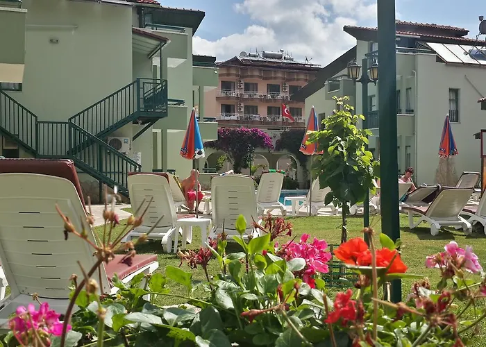 Avlu 1 Apartahotel İçmeler