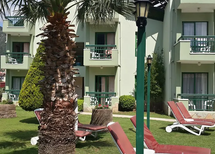 Apartahotel Avlu 1 3*